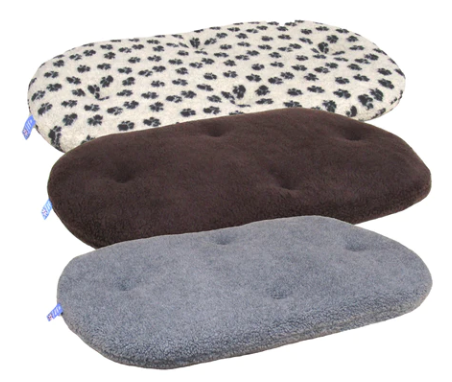 P&L Country Dog Oval Fleece Cushion Pad Dog Beds.