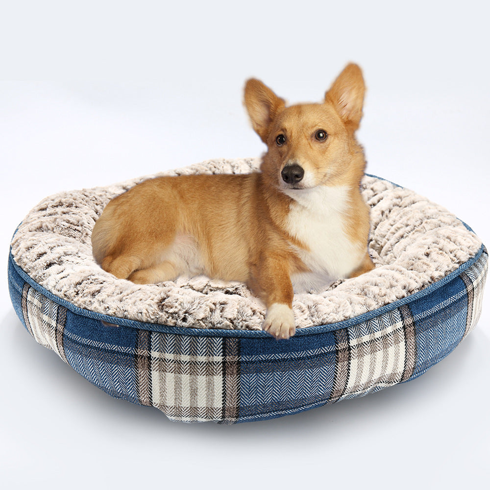 Doghouse Pet Cat or Dog Bed